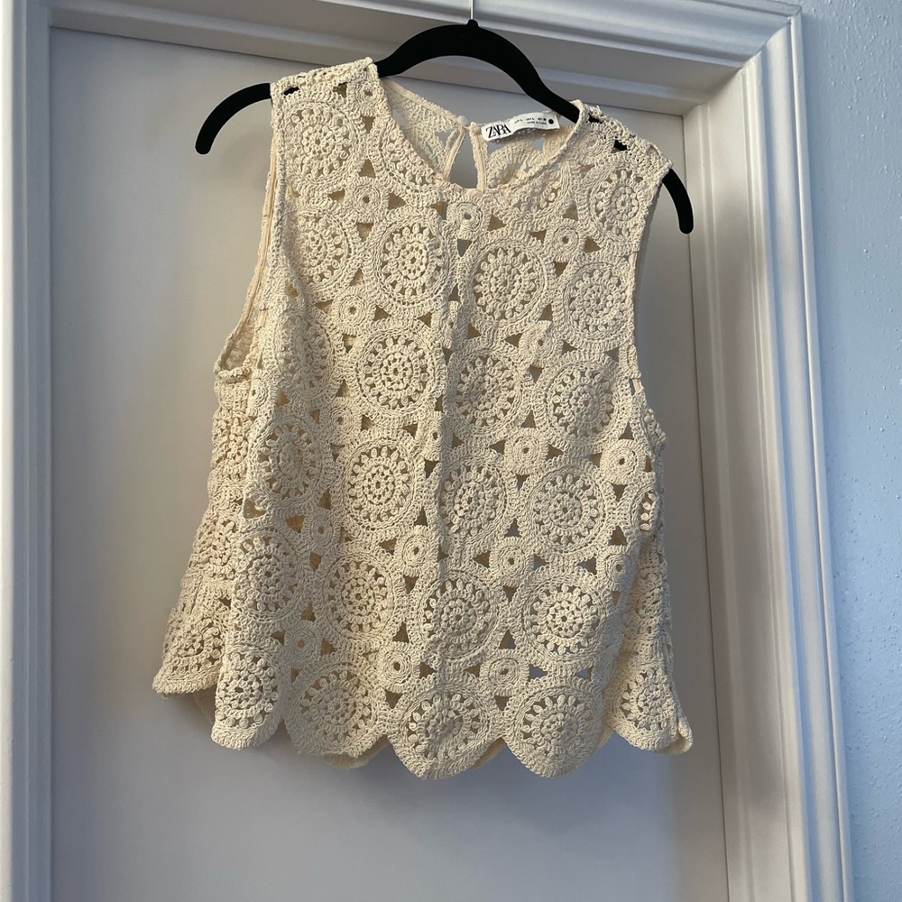 Zara crochet top